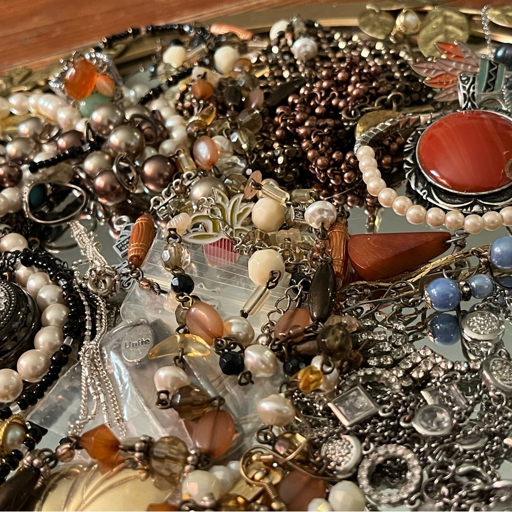 Vintage to Modern Jewelry Lot